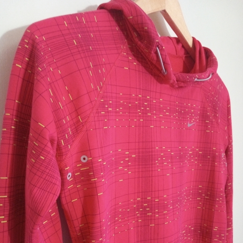 Nike Dri-Fit long sleeve hooded runners athletic top women's size small - Picture 3 of 13